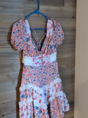 Floral Pink Midi Dress with Lace Trim